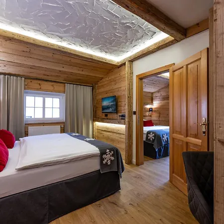 Olympie Hotel 3*